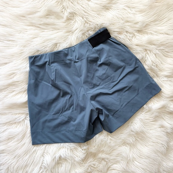 ADAY Turn It Up Shorts Lake Blue Large L - Picture 7 of 8